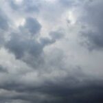 Des nuages et des averses: une météo bien terne prévue pour la fin de semaine