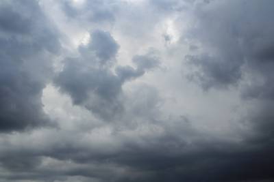 Des nuages et des averses: une météo bien terne prévue pour la fin de semaine