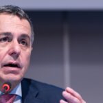 Ignazio Cassis prône une coopération militaire renforcée avec l’OTAN, dans le respect de la neutralité - rts.ch