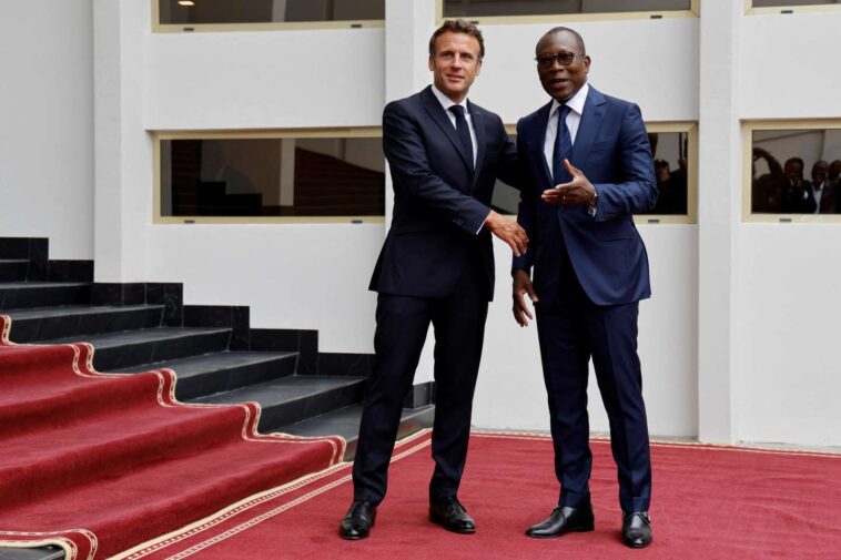 Le Bénin remet en liberté trente opposants au cours de la visite d’Emmanuel Macron