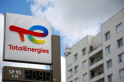 Le bénéfice de TotalEnergies a plus que doublé suite à la hausse des cours du pétrole et du gaz: “Taxez ces profiteurs de guerre!”