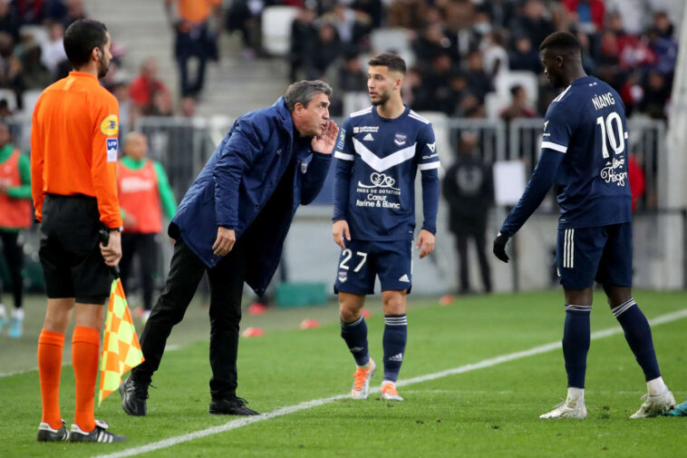 Maintenus en Ligue 2, les Girondins de Bordeaux envisagent à nouveau un avenir sportif