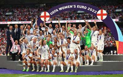 L'Angleterre remporte le premier Euro féminin de son histoire à domicile en battant l'Allemagne