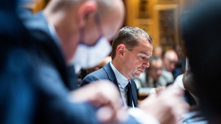 Le ministre du Travail, Olivier Dussopt, au Sénat en fin de semaine dernière pour la discussion du projet de loi sur le pouvoir d'achat.