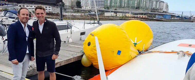 Un skipper sauvé miraculeusement après avoir passé 16h coincé sous son bateau