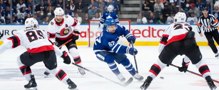 Alex Steeve se lève pour les Maple Leafs