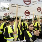 Des pilotes de Swiss ont manifesté à Kloten pour une meilleure CCT - rts.ch