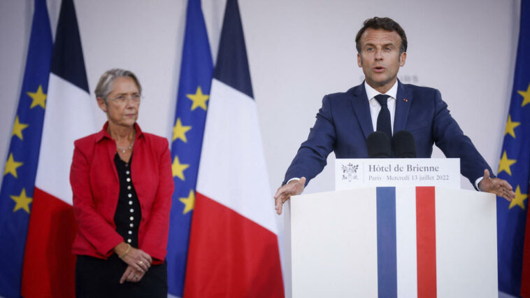 Emmanuel Macron et le gouvernement à l’heure des choix