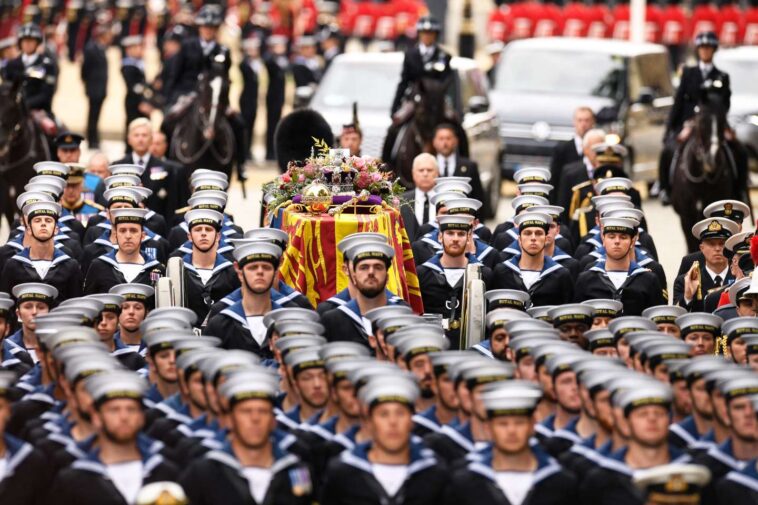 L’adieu à Elizabeth II, moment de communion nationale et fête populaire