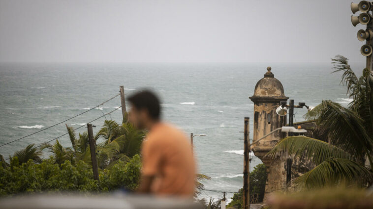L'ouragan Fiona frappe l'île de Porto Rico, privée d'électricité