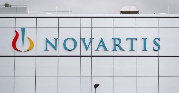 Novartis est visée par une enquête de la Comco pour utilisation illicite de brevet - rts.ch