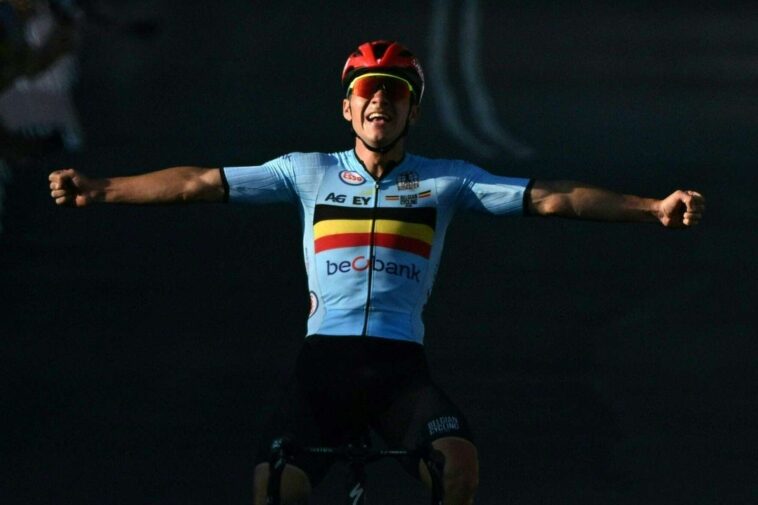 Remco Evenepoel champion du monde de cyclisme en solitaire et sans concurrence