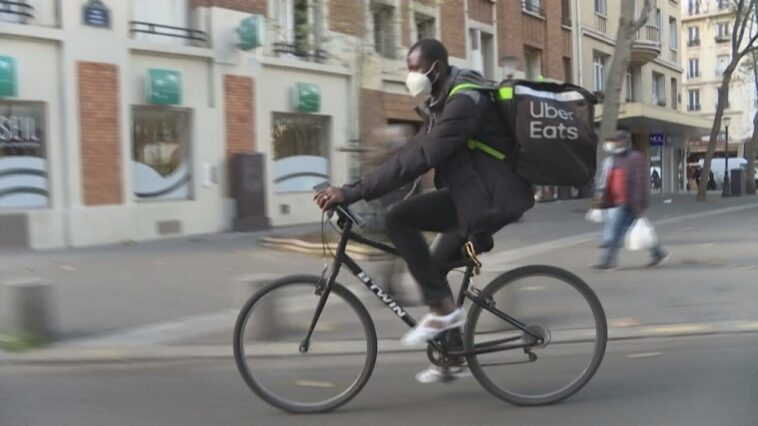 UberEats, Deliveroo ou Frichti : les dérives des plateformes de livraison de repas