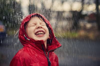 Utiliser l'eau de pluie gratuite pour réduire votre facture d'eau