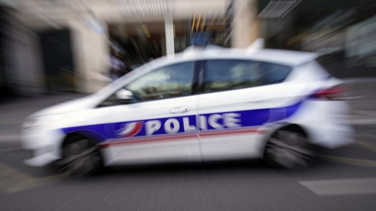 À Paris, un conducteur tué après des tirs de la police suite à un refus d'obtempérer