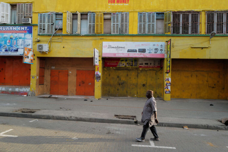 Au Ghana, les commerçants ferment boutique pour dénoncer une inflation record