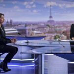 Anne-Sophie Lapix et Anne Hidalgo sur France 2, le 25 janvier 2022.