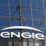 Des jeunes de la Nupes déversent des centaines de factures au siège d'Engie