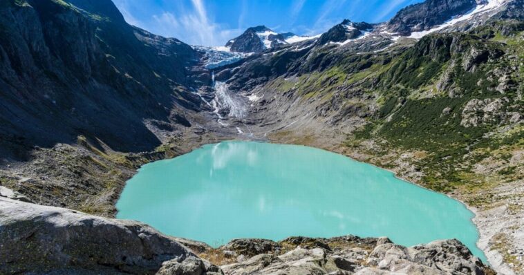 Des projets de barrages naissent aux chevets de la fonte des glaciers - rts.ch