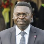 Ferdinand Ngoh Ngoh visé par un mandat d’amener – Jeune Afrique