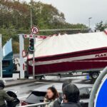 Genève: Camion couché sur la route et les rails TPG: chaos à Meyrin