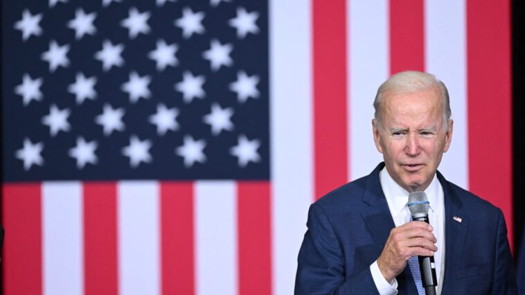 Joe Biden juge "accablants" la vidéo et les derniers témoignages sur l'assaut du Capitole