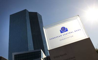 La BCE relève à nouveau ses taux de 0,75 point face à l'inflation record