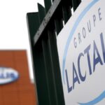 Lactalis annonce un bond du prix payé aux éleveurs et réclame une hausse du prix de vente de ses produits