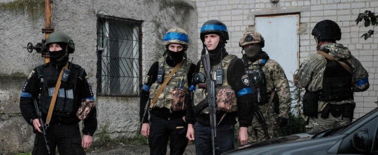 L'armée ukrainienne entre dans la ville de Lyman, située dans une des régions annexées par la Russie