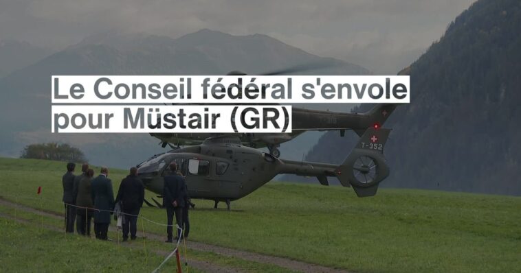 Le Conseil fédéral en visite à Müstair, aux Grisons, pour une séance extra muros - rts.ch