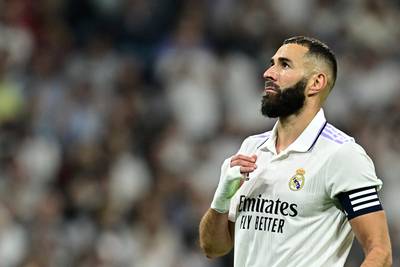 Le Real accroché par Osasuna malgré le retour de Benzema, le Barça nouveau leader