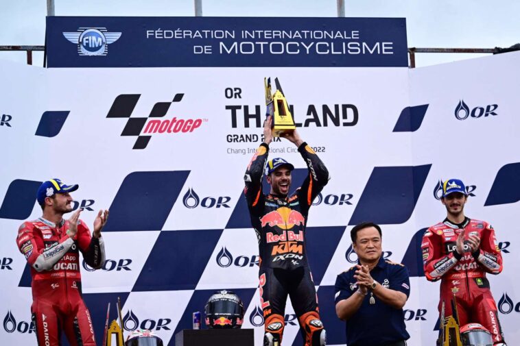 Oliveira vainqueur du Grand Prix de Thaïlande, Bagnaia sur les talons de Quartararo