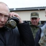 Poutine a visité un terrain d’entraînement pour soldats mobilisés