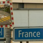 Quatorze suspects interpellés en France pour des braquages d'horlogeries en Suisse - rts.ch