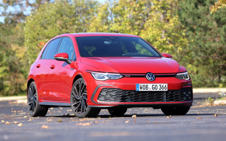 Radiateur mal fixé : presque toutes les Golf GTI et R 2022 sont rappelées