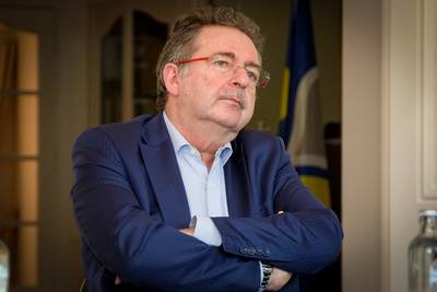 Rudi Vervoort revient sur les causes de l’interruption du conclave budgétaire bruxellois