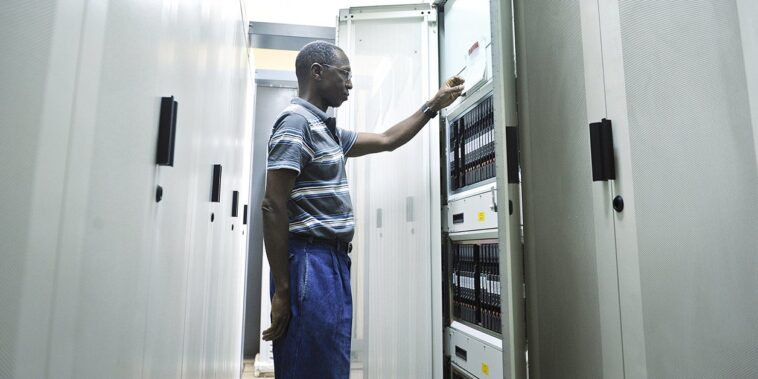 Télécoms – Guinée : Sotelgui, l’opérateur historique, en passe d’être relancé