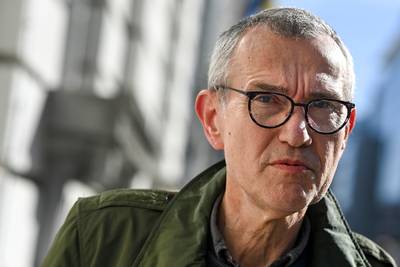 Vers des nouvelles mesures anti-Covid? Vandenbroucke appelle à se faire vacciner: “Sinon, il y a un vrai risque”