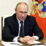 Vladimir Poutine instaure la loi martiale dans les territoires annexés