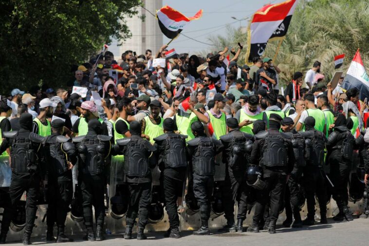 à Bagdad, des milliers de manifestants commémorent le soulèvement de 2019