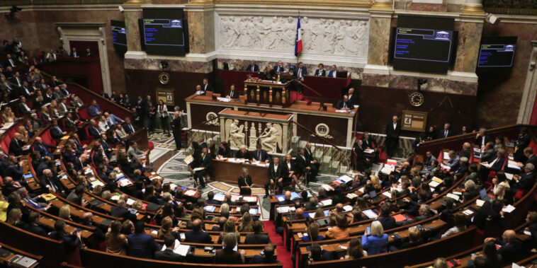 ambiance explosive au sujet des violences faites aux femmes