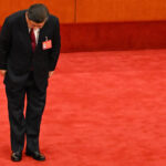 au congrès du PCC, le président Xi Jinping prône l'unité derrière lui