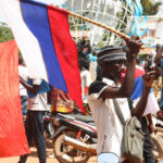 des dizaines de manifestants à Ouagadougou contre la Cédéao et la France