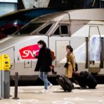 en pleine pénurie de carburant, le train a la cote