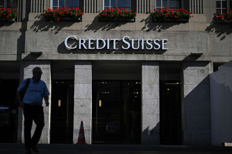 la banque Credit Suisse paie 238 millions d’euros pour éviter un procès en France