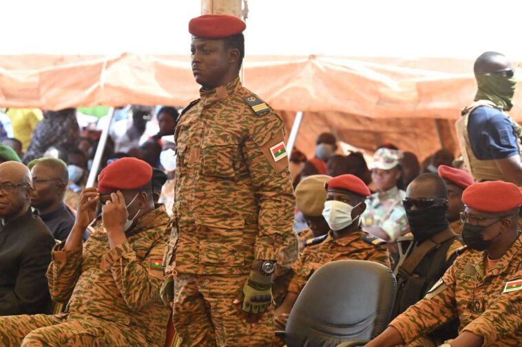 le capitaine Ibrahim Traoré désigné président de transition jusqu’à l’élection de 2024