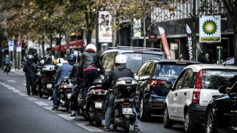 un week-end qui s'annonce encore difficile dans les stations-service