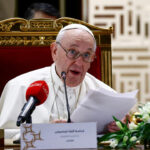 À Bahreïn, le pape François appelle à l'unité face à la logique des "blocs opposés"