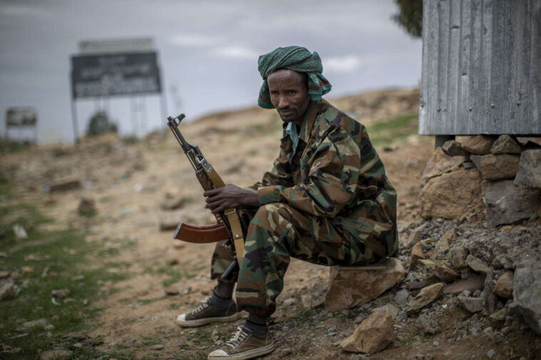 Après deux ans d’une guerre sanglante en Ethiopie, gouvernement et rebelles du Tigré signent une trêve