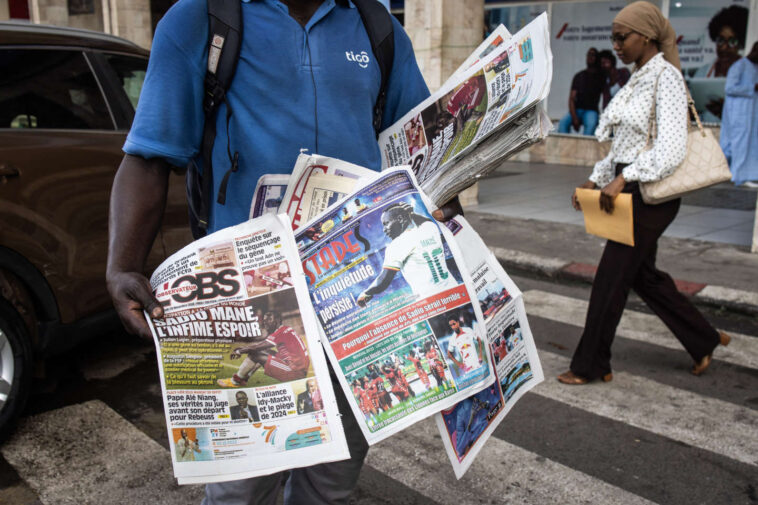 Au Sénégal, le monde des médias inquiet après l’incarcération d’un journaliste critique du pouvoir